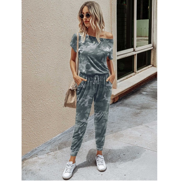 Camo Print One Shoulder Drawstring Waist Jumpsuit - Picture 3 of 12
